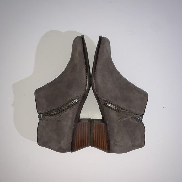 Vionic Boots Womens Size 11 Taupe Suede Serena Ankle Booties Side Zip Low Heel - Picture 8 of 9